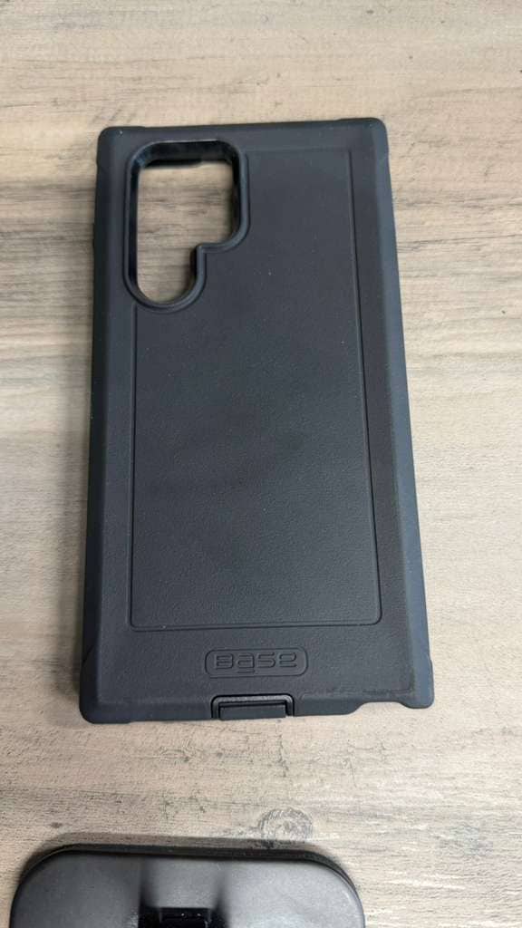 BASE: S22 ULTRA BLACK CASE - Image 2