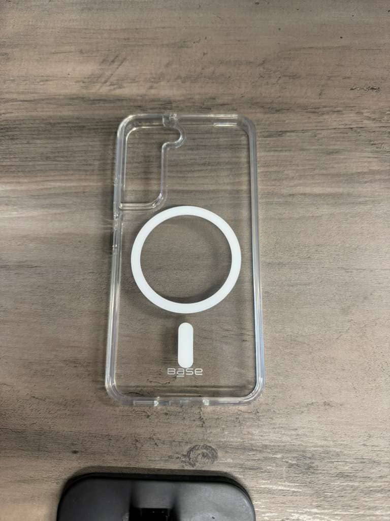 BASE: S22 CLEAR CASE - Image 1