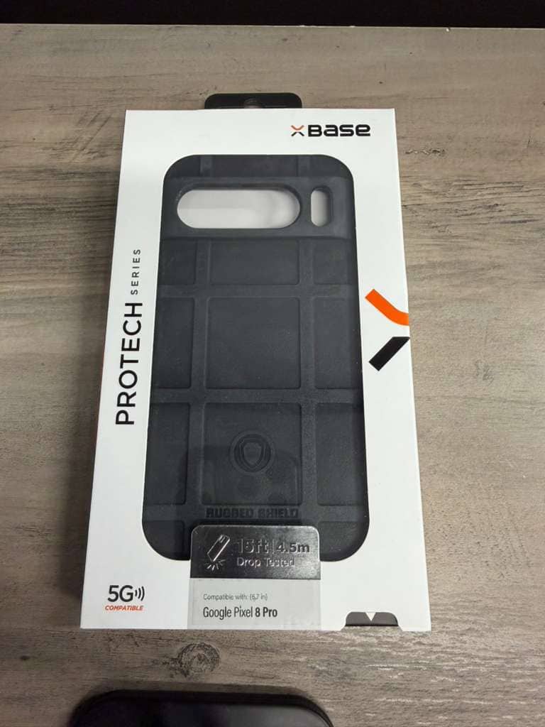 BASE: PIXEL 8 PRO CLEAR CASE