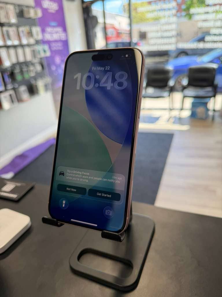 A. iPhone 15 Plus 256GB - Image 2