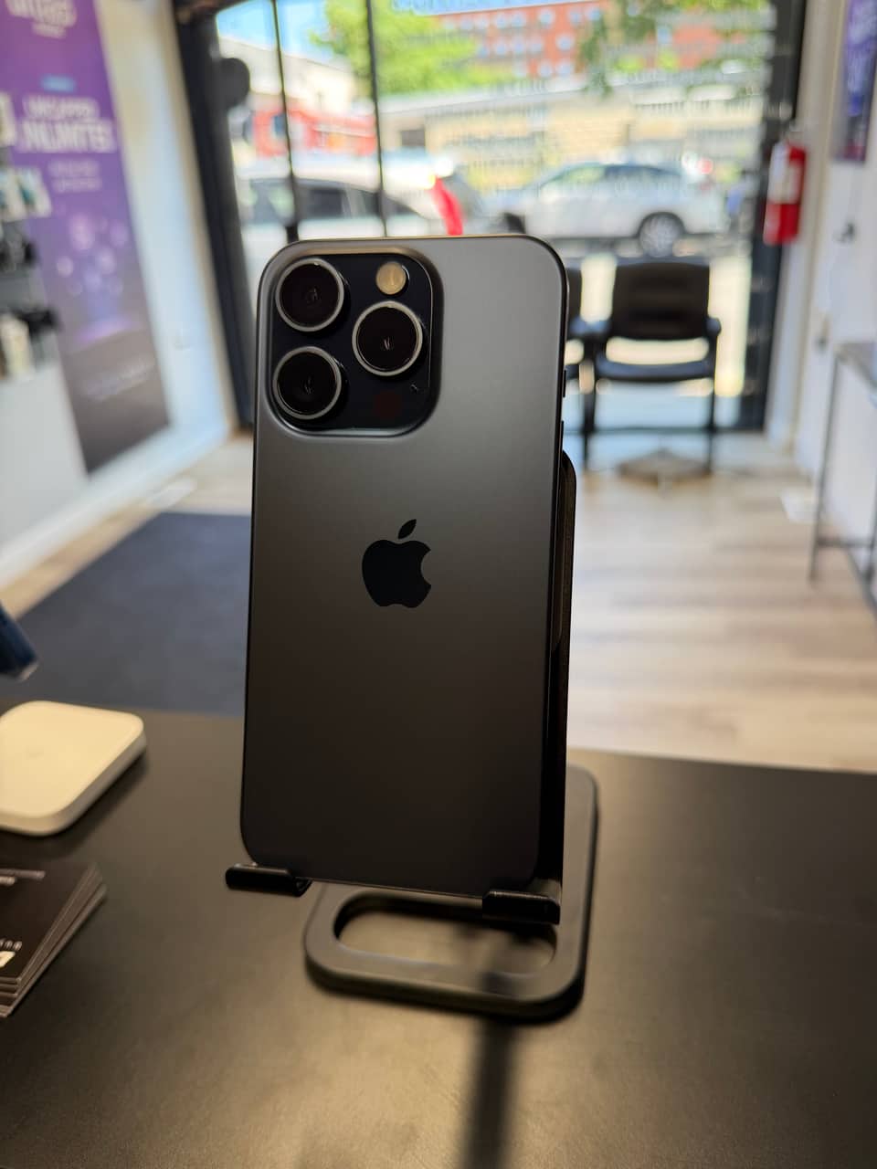 A. iPhone 15 Pro | 128GB | 89% BH - Image 1